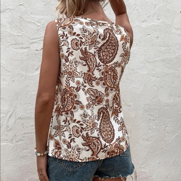 Boho floral print tie front blouse - Picture 3 of 5